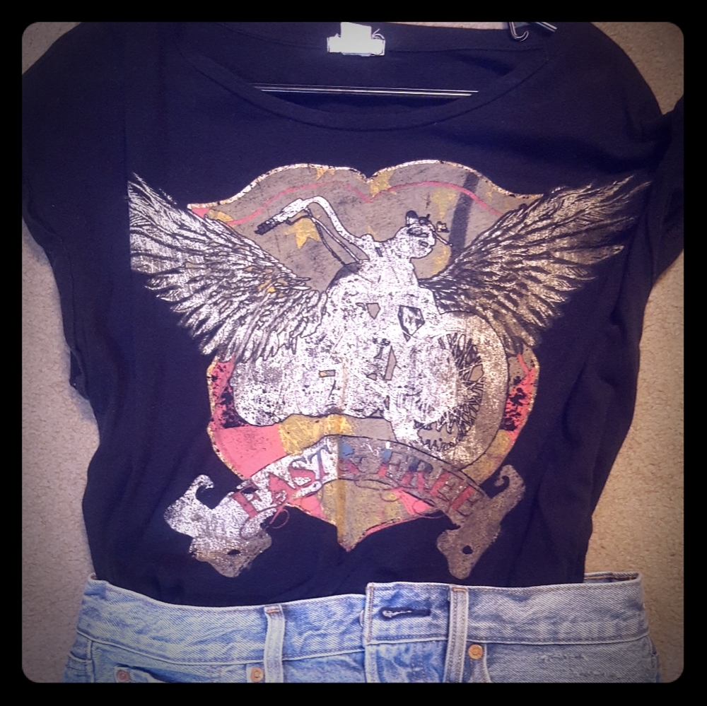 Black cropped wide sleeve shirt